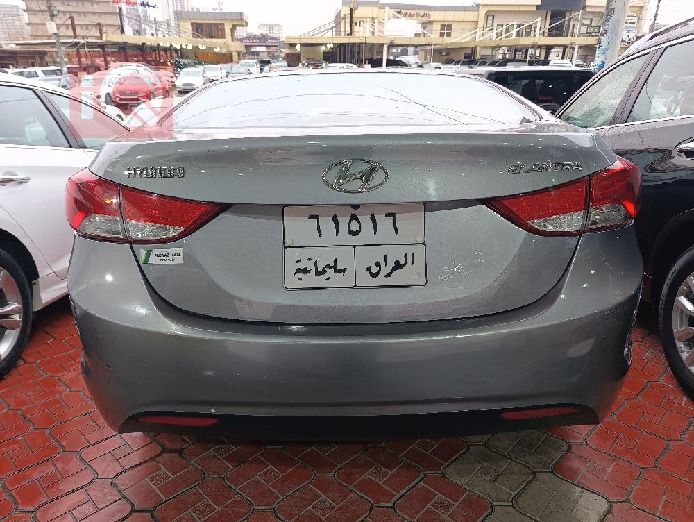 هیوندای ئەلەنترا